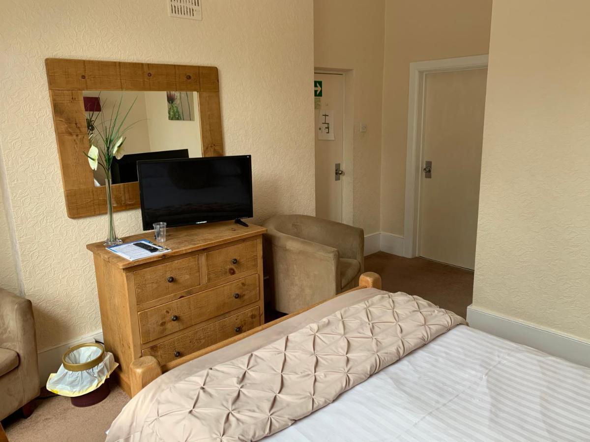 Broughton Craggs Hotel Кокърмаут Екстериор снимка