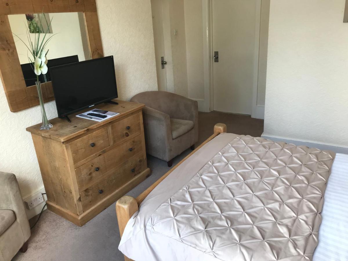 Broughton Craggs Hotel Кокърмаут Екстериор снимка