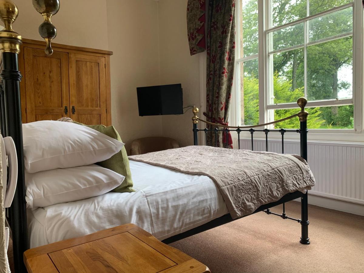 Broughton Craggs Hotel Кокърмаут Екстериор снимка