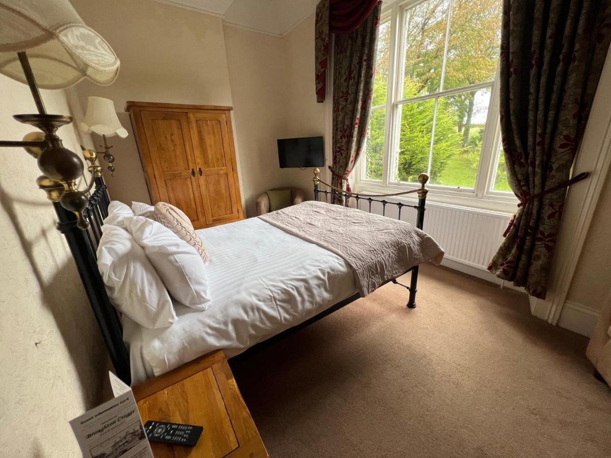 Broughton Craggs Hotel Кокърмаут Екстериор снимка