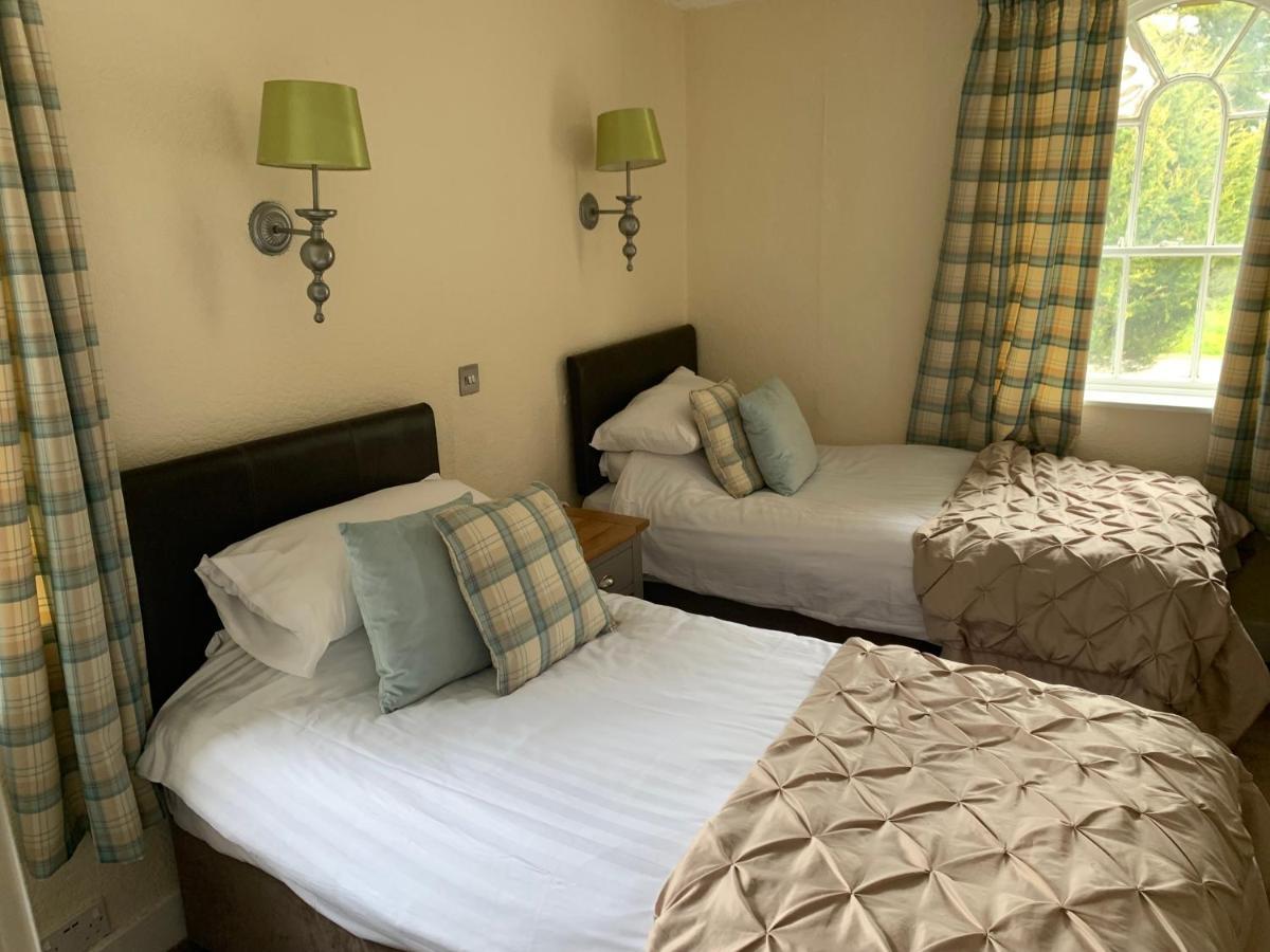 Broughton Craggs Hotel Кокърмаут Екстериор снимка