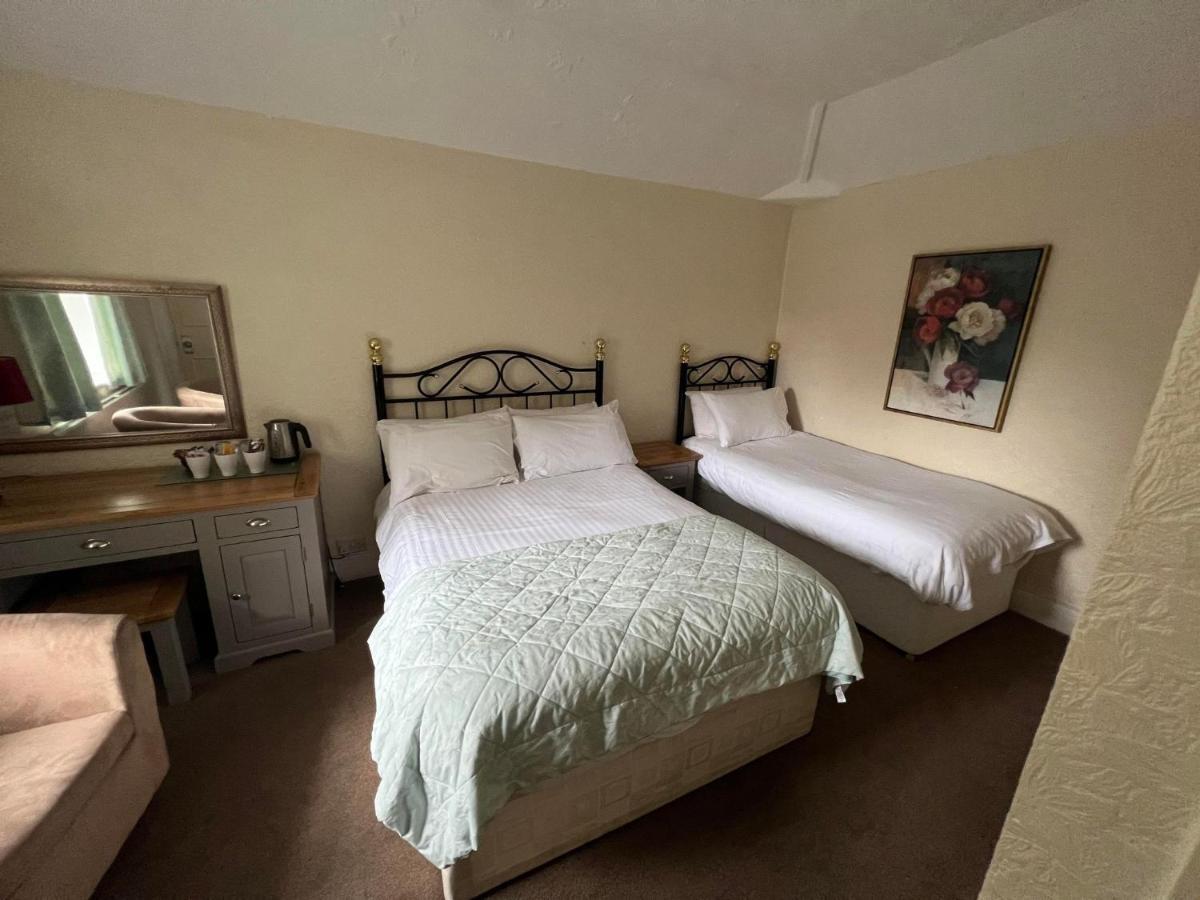Broughton Craggs Hotel Кокърмаут Екстериор снимка